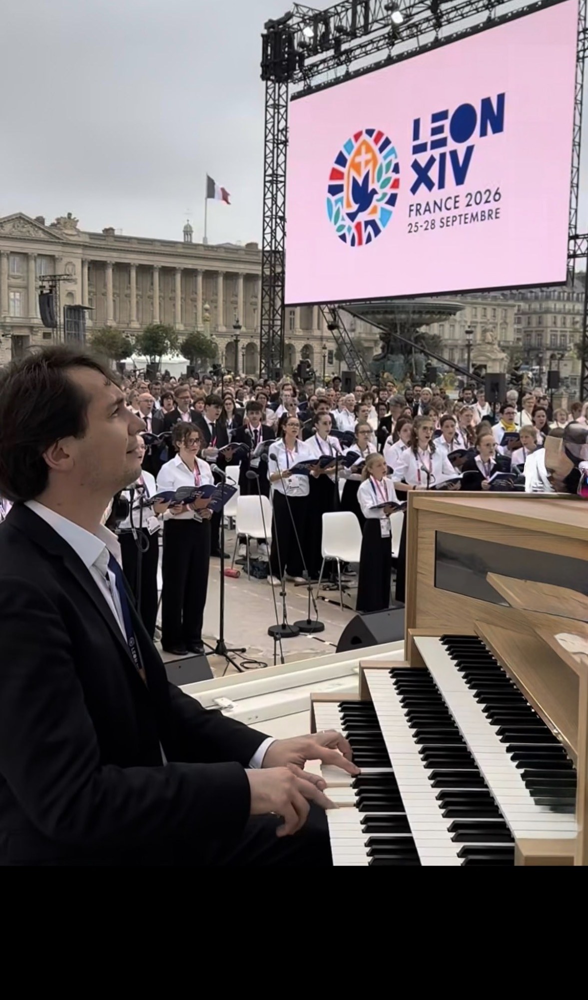 Un orgue pour le pape. Karol Mossakowski à la Concorde